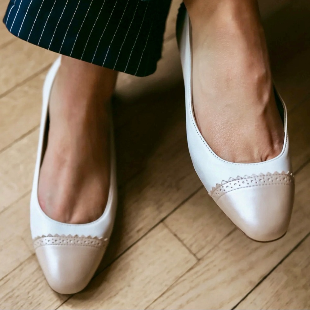 Sarah flint flats, Elegant Cream and pink Women's Flats